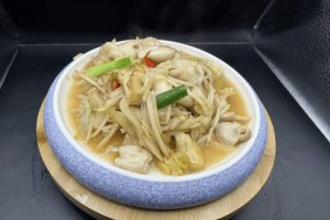 新埔打鐵坑美食旅遊新提案 走進百年老宅嚐新竹傳統客家菜 順遊果園、農場與歷史景點