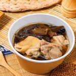 中壢油飯外帶 軟彈米香搭配濃郁瓜仔雞湯 傳統香氣太誘人