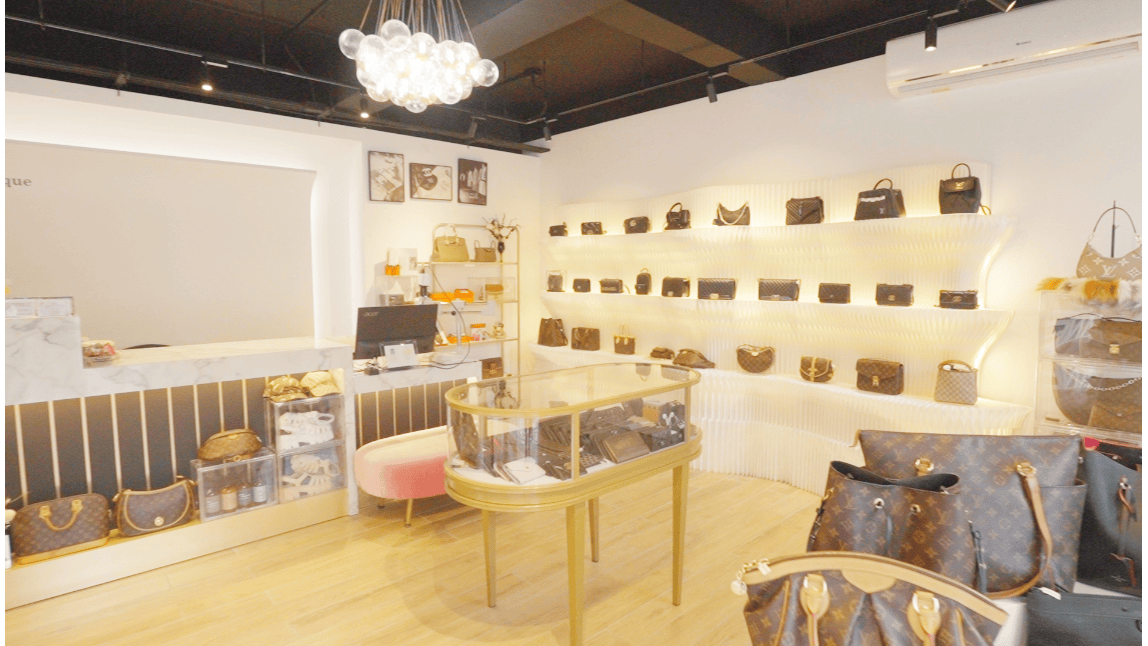 劉婷玉深耕花蓮二手精品市場 京辰二手精品包 串聯產業與公益