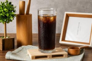 彰化市區茶飲店 從煮茶溫度到浸泡時間 講究風味黑糖青草茶、檸檬飲與氣泡飲