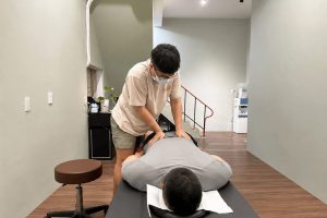 宜蘭蘇澳按摩工作室從運動背景返鄉創業 結合傳統整復推拿陪伴鄰里日常放鬆