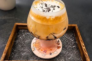 高雄仁武雪花冰結合愛文芒果玫瑰與愛心西瓜 古早味豆花、剉冰與咖啡都在這