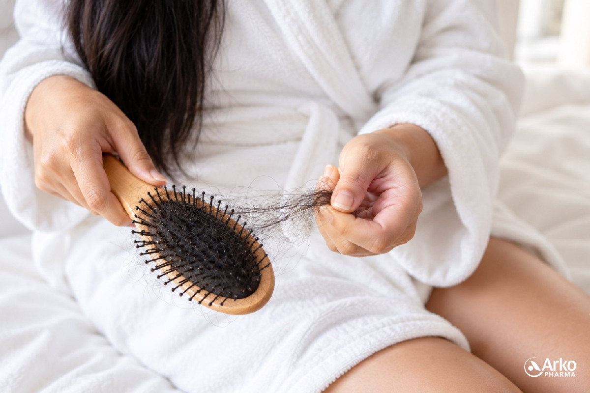 頭皮屑、乾癢反覆發作 皮膚科醫籲：別只換洗髮精 先做「三段分流」