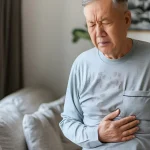 80歲翁肝癌合併腹水 雙免疫治療助穩肝功能