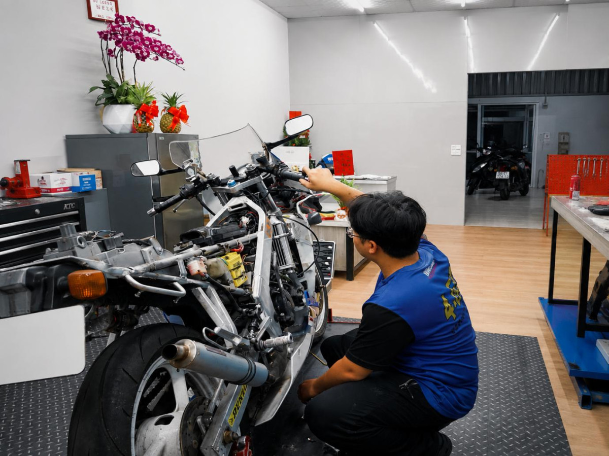 《YAMAHA沐輪車業》於2026年在台南新市成立，創辦人從學生時期接觸機車產業，之後也持續往相關領域發展（圖片來源：業者提供，經 ChatGPT 輔助局部修改）

