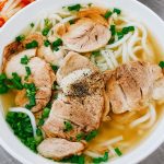 雲林斗六越南美食 清爽河粉、米粉拼盤與月亮蝦餅一次滿足