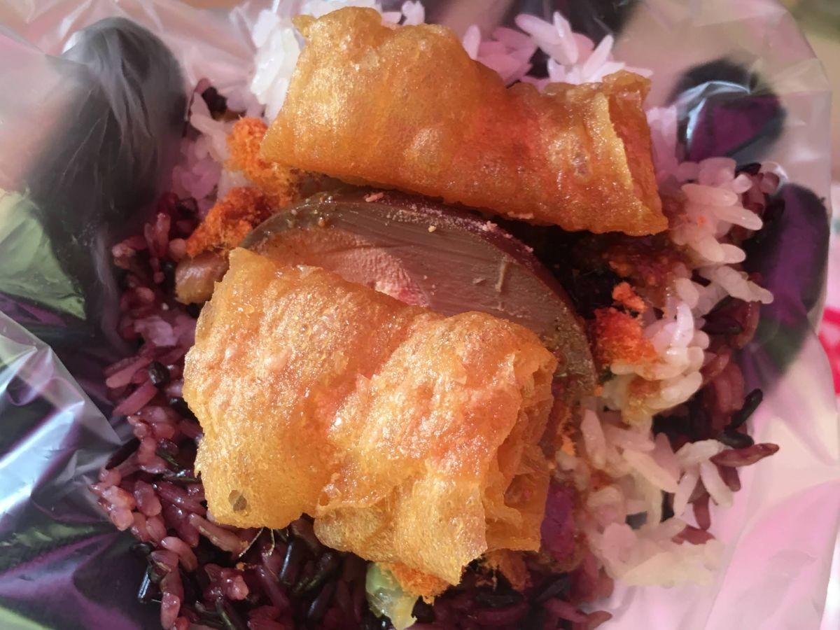 五十年南投埔里飯糰老店 木桶蒸飯搭配家傳配料、秘製醬料 承載在地人溫暖記憶